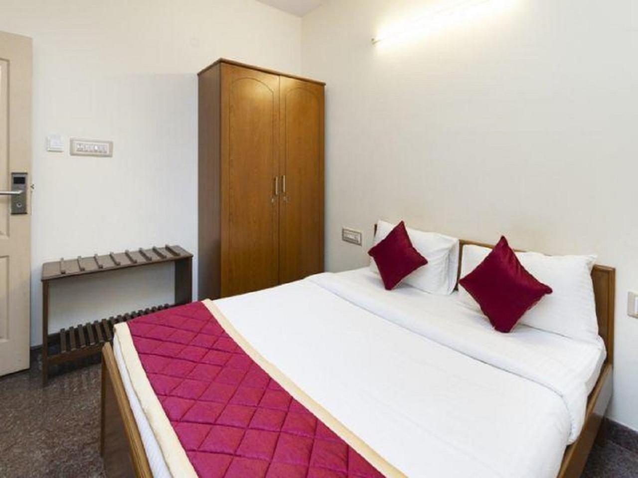 Hotel Felicity Inn Egl By Sky Stays Bangalore Eksteriør billede